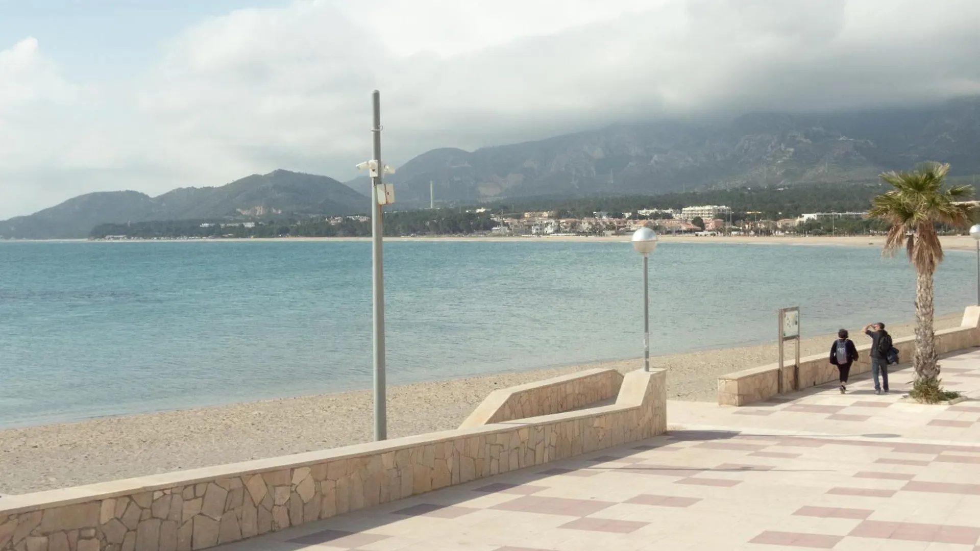 Apartamento Centrico A Segunda Linea De Playa 오스피탈레트 데 린판트