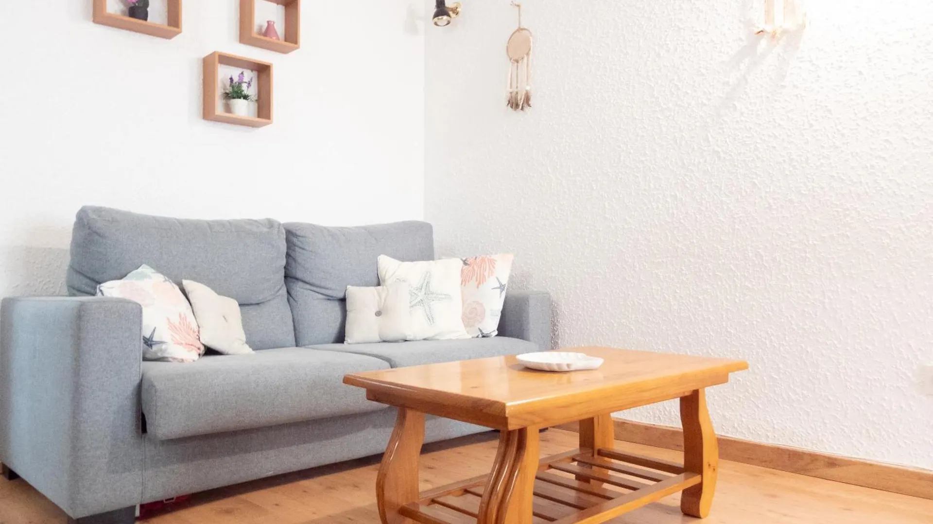 Apartamento Centrico A Segunda Linea De Playa 오스피탈레트 데 린판트 0*,  스페인